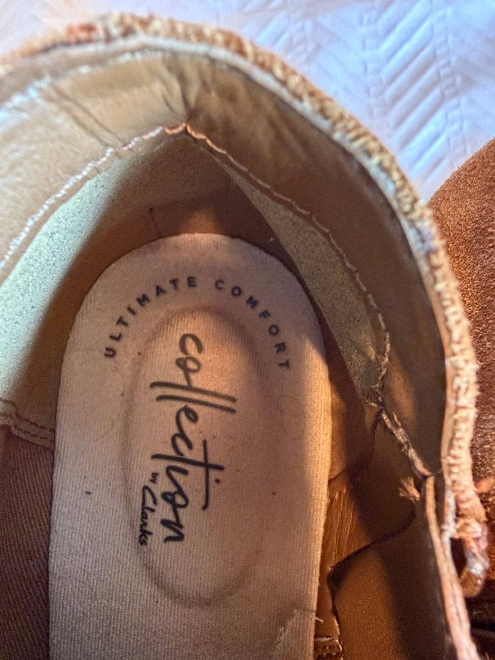 Clarks Women’s Suede Ankle Boots w/Zippers & Buckles in Tan Brown, 7 1/2 - Picture 8 of 8